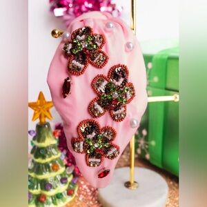 NEW Pink Christmas Jeweled and Pearl Rhinestones Gingerbread Headband